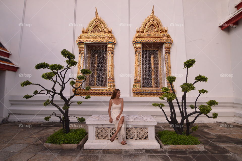 woman in bangkok thailand temple