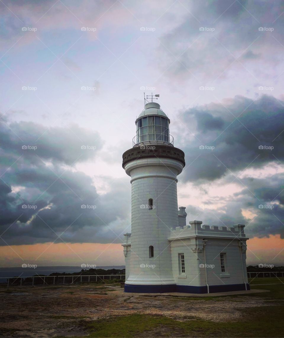 The lighthouse with grey skies