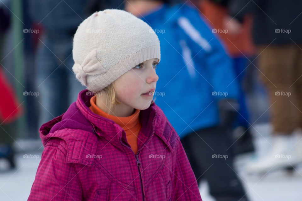 winter girl young cold by ventanamedia