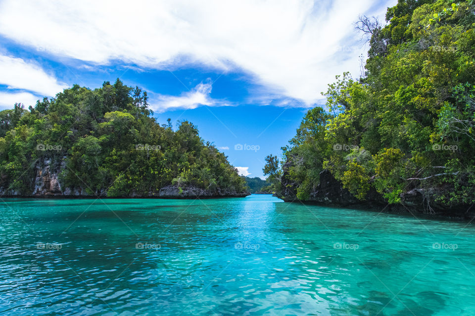 The amazing of Sombori area as one part with Labengki, the south east and central of Sulawesi Indonesia, a quiet area with numbers of small exotic islands not to mention a clear sea water and a bright sky, I wanna have a holiday everyday.