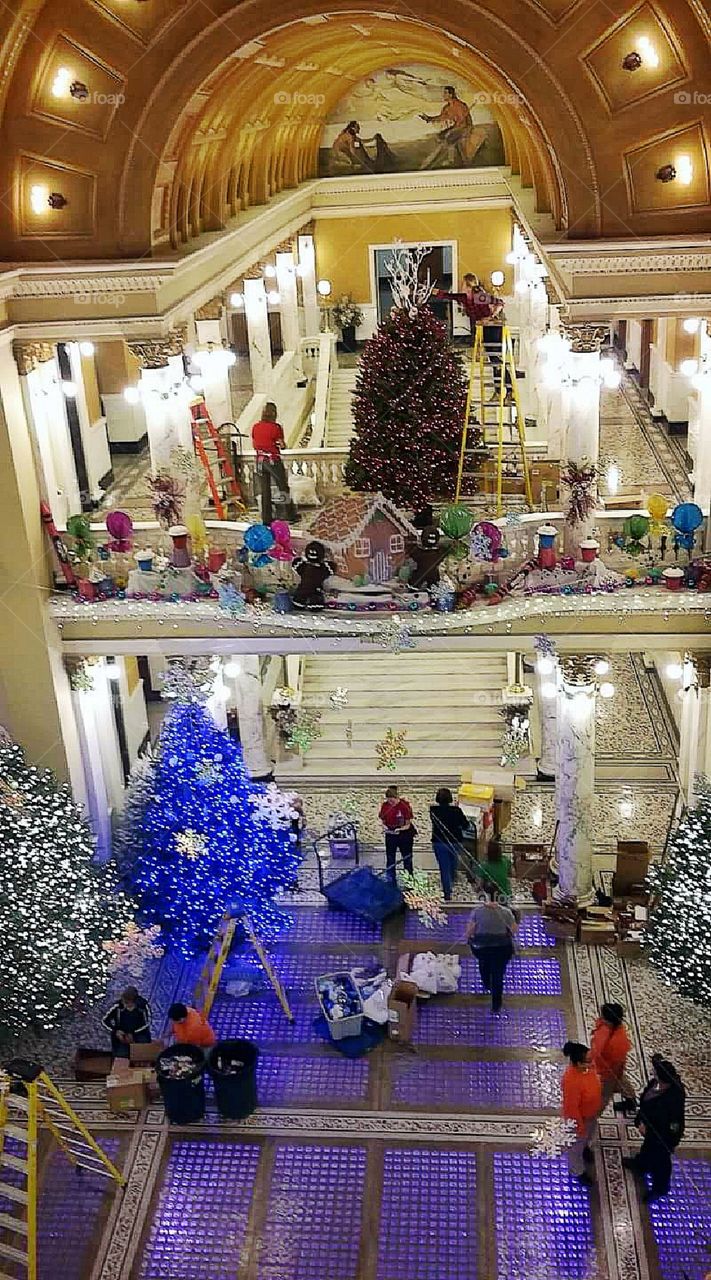Getting ready for Christmas at the South Dakota State Capitol