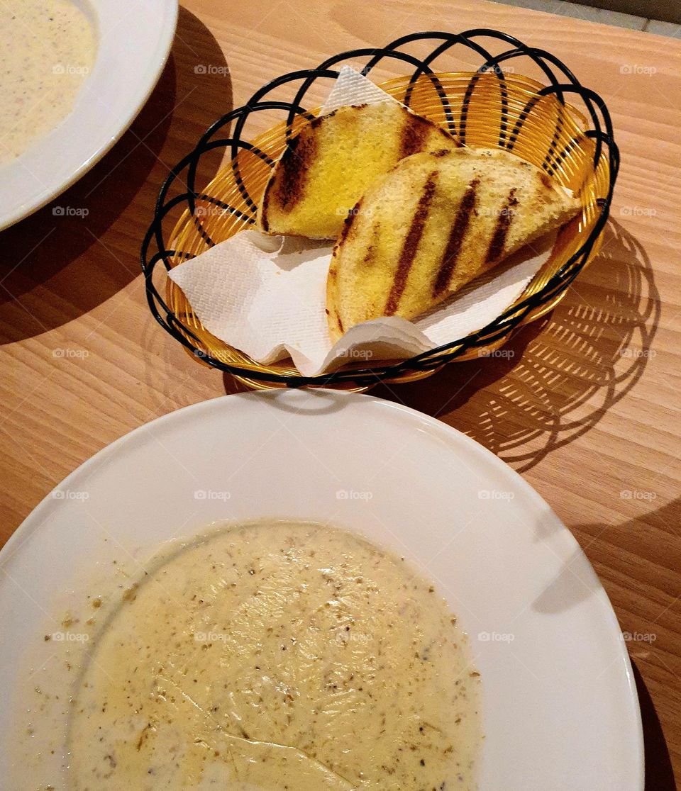 Mushroom Soup with Toasted Bread