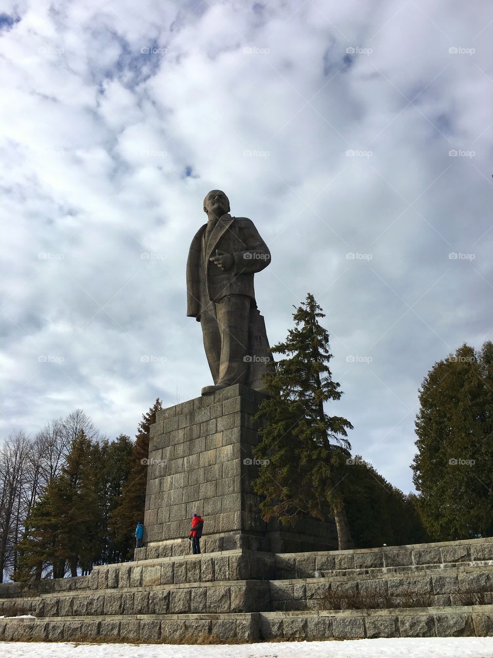 Lenin monument 