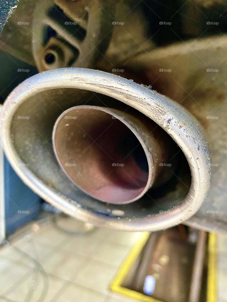 #car #pipe
#fouling #exhaust
#metal #