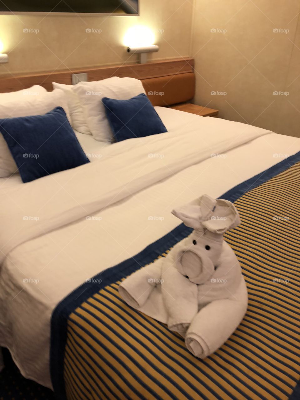 Carnival Sunshine Cruise Bed 