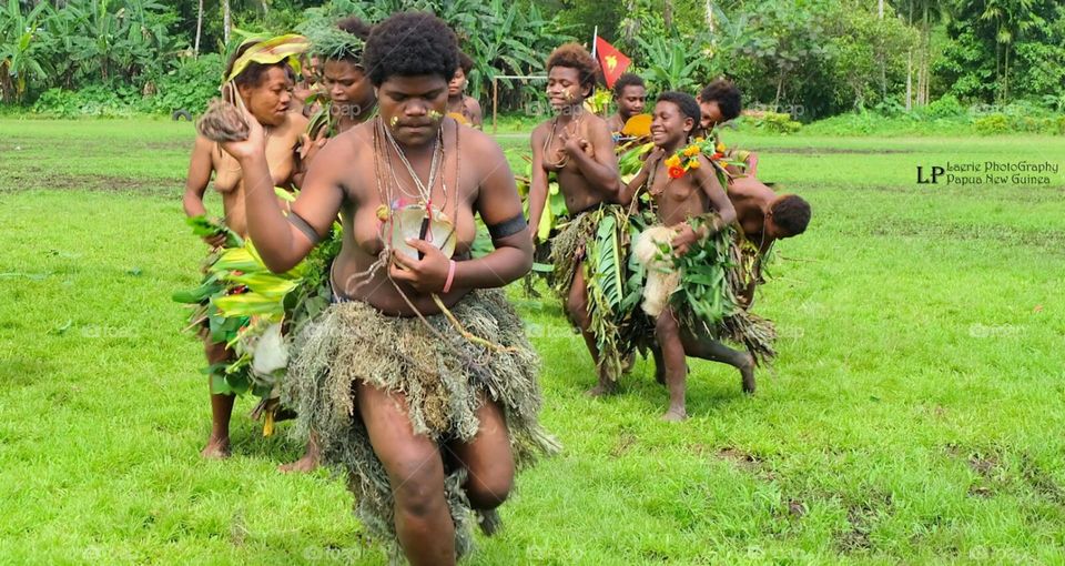 Mamusi Tradisional Dance Papua New Guinea