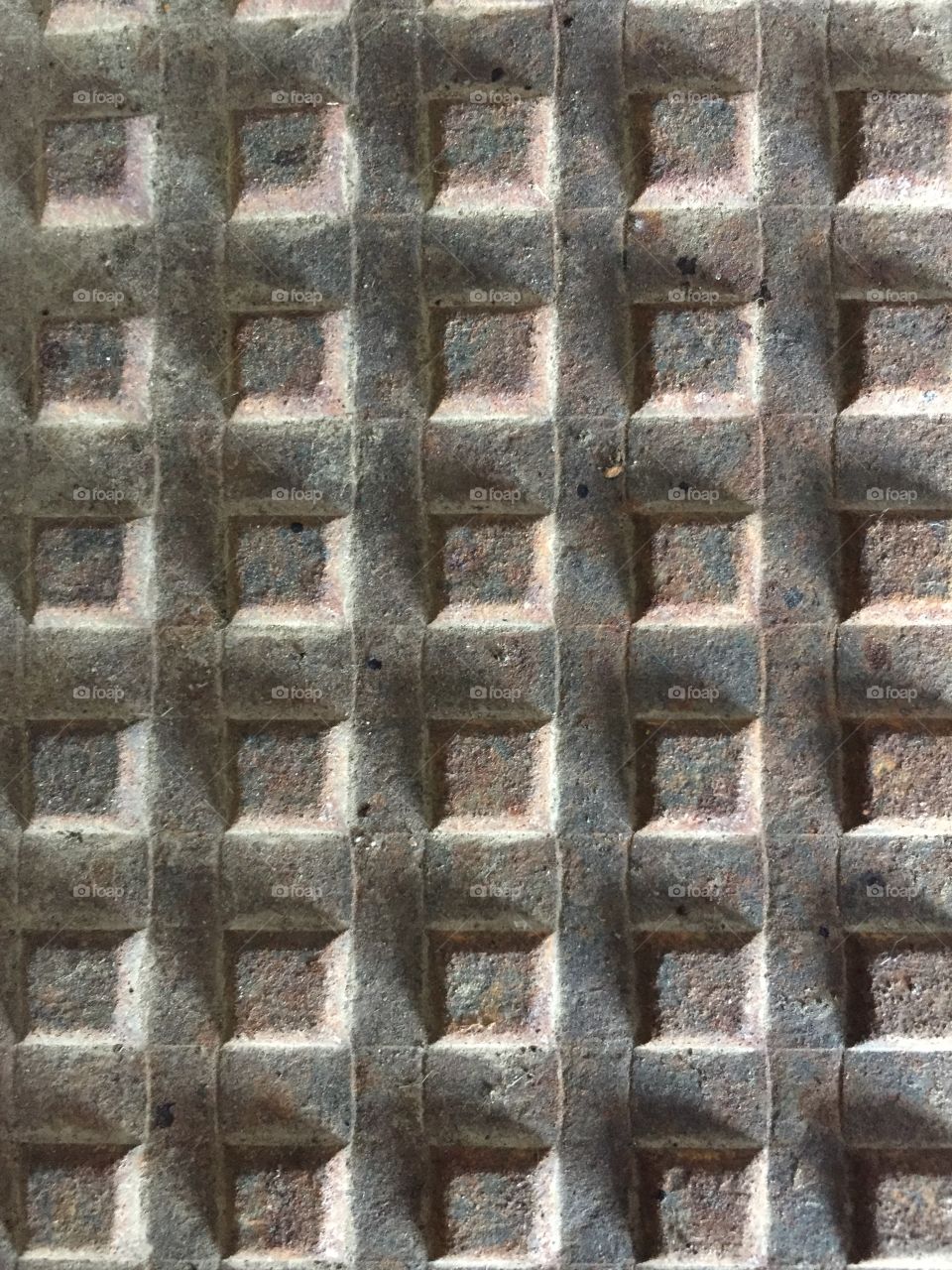 Creative Textures - waffle-pattern metal surface