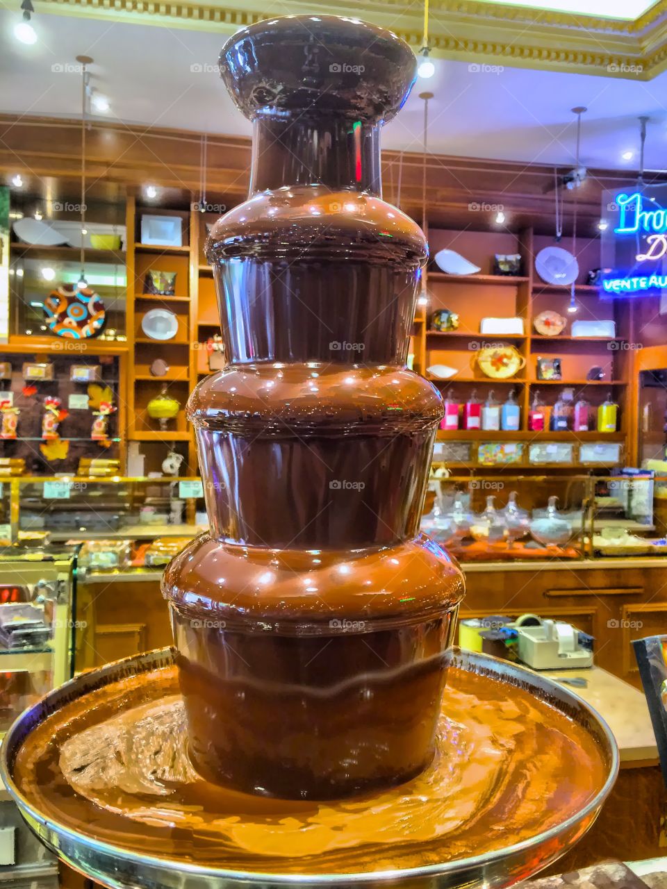 Chocolate fountain