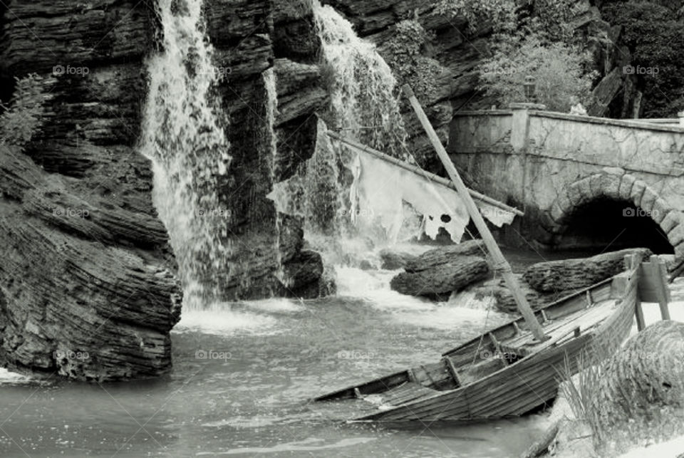 Shipwreck - Disneyland Paris, France