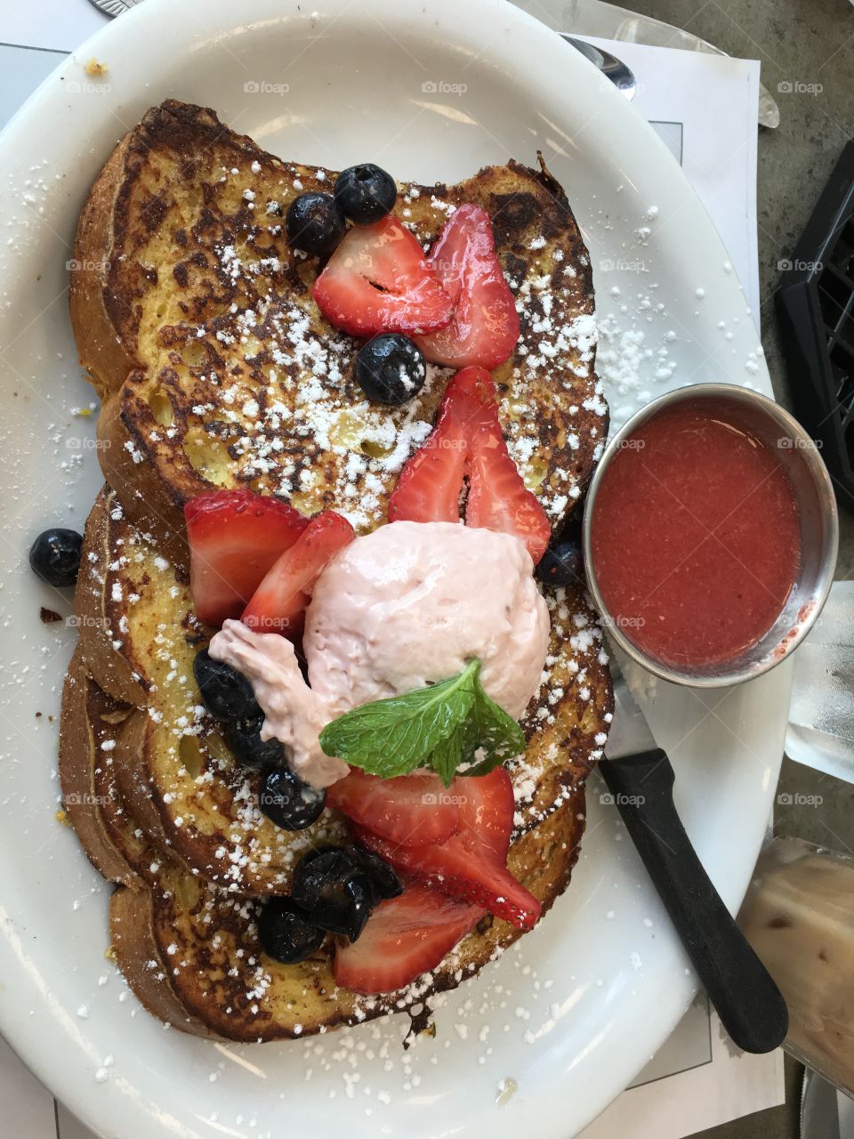 French Toast with Berries 