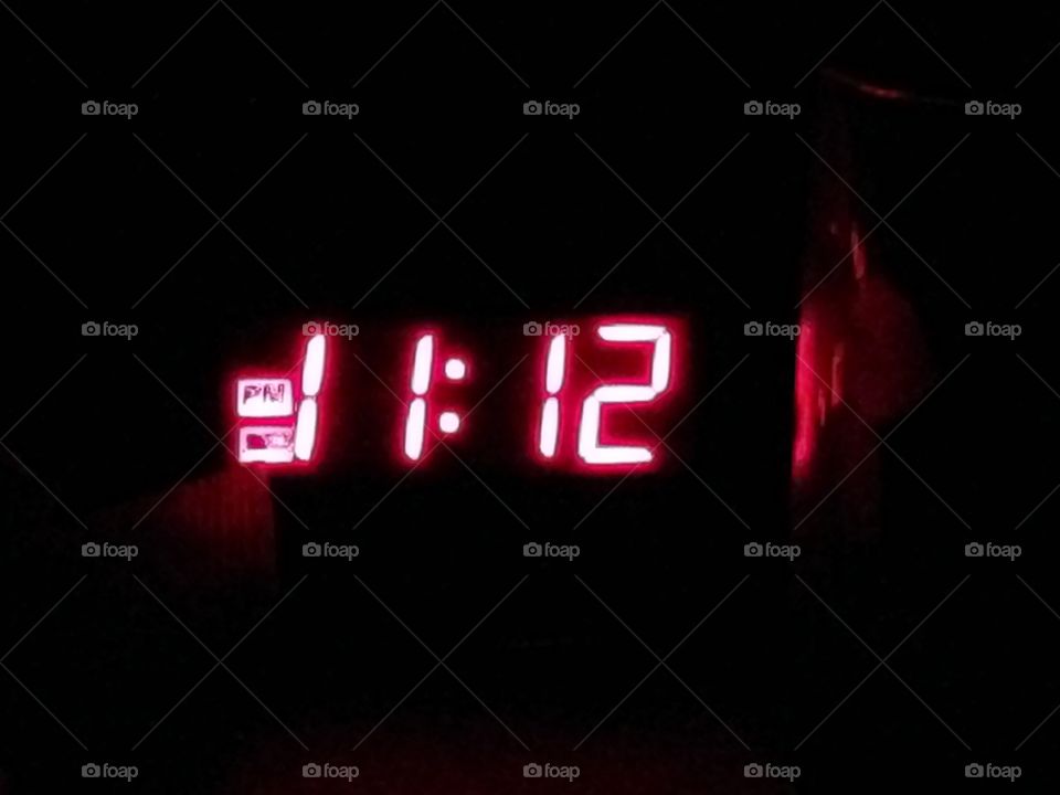Digital clock