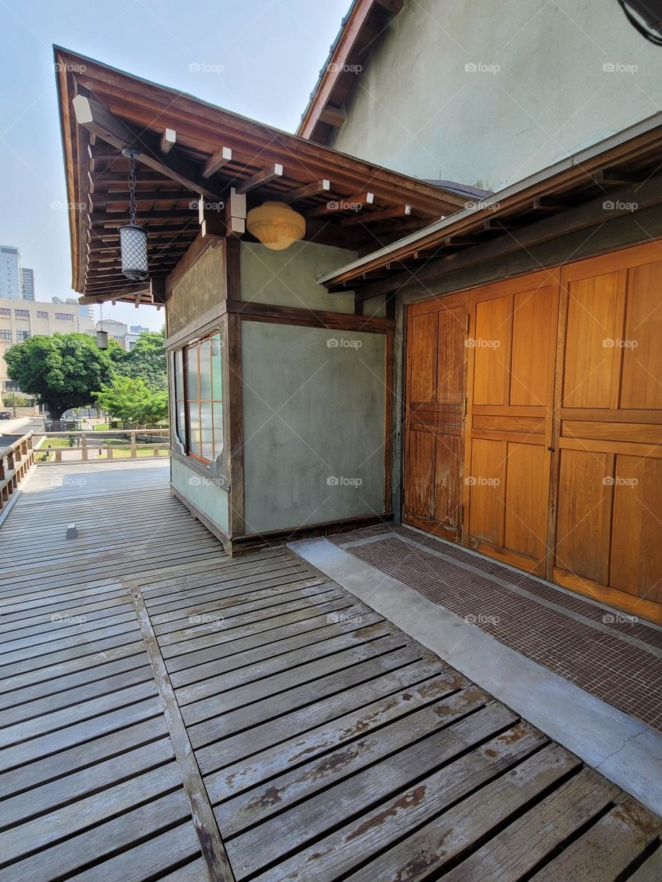 Xiaoyao Garden was Otani Kozui`s Villa. It's also spelled as Shoyoen.Xiaoyao Garden was built in Showa 14 (1939). Both Japanese and Western style