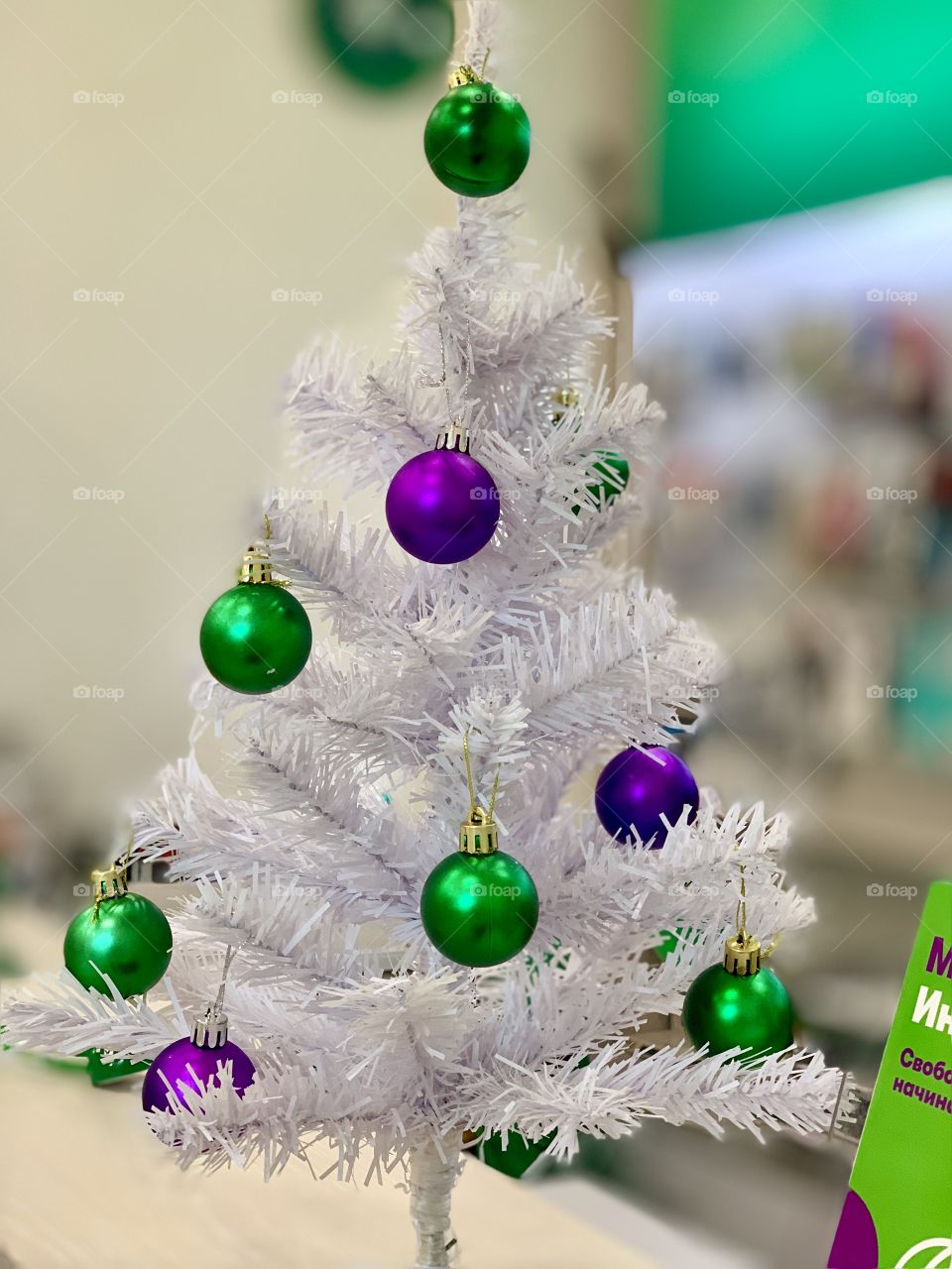 decorating the workplace ... getting ready for Christmas