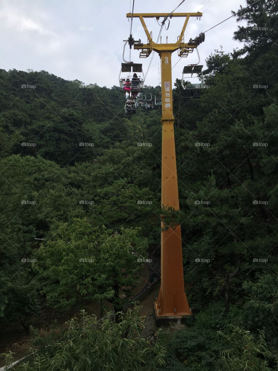 Old ski lift to Great Wall