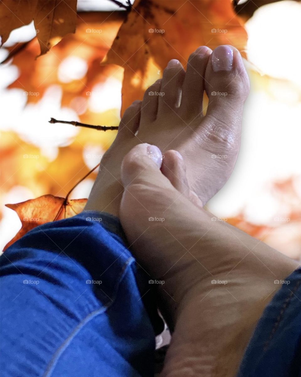 Fall Feet