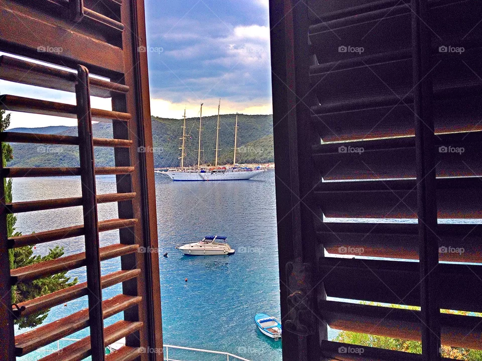 Window 