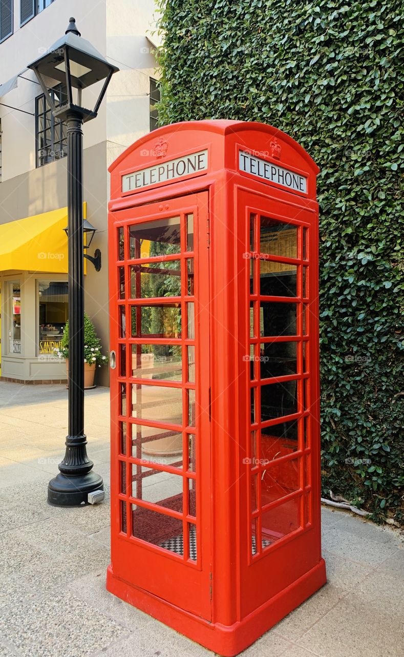 British type telephone booth – Pasadena California