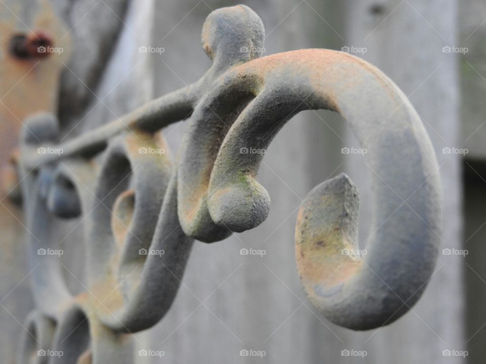 Swirls of iron and rust.