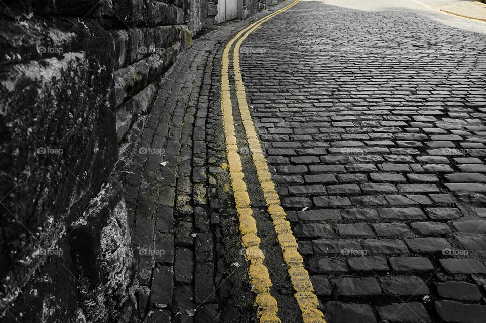 double yellow line's