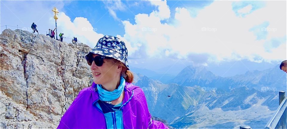 “Seilbahn Zugspitze” is an aerial tramway that leads from “Lake Eibsee” and “Garmisch-Partenkirchen” to a plateau just below the summit of the “Zugspitze”. At 2962 m it is the tallest mountain in the German “Alps”. 2024. Hypnotic Productions