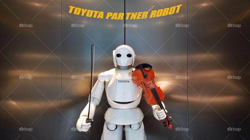 Violin playing robot