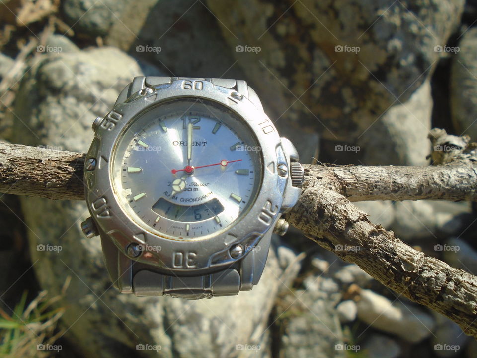 CLOCK TIME HOURS ORIENT