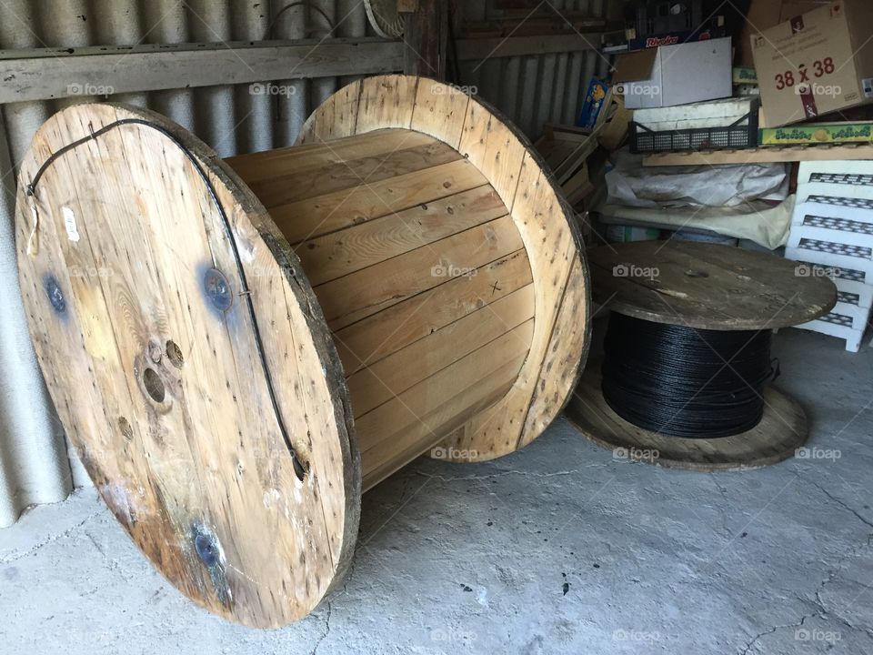 wooden reels
