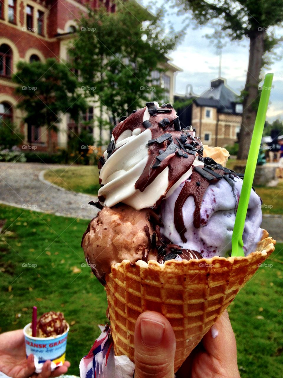 Big stuff. Bought at "Glassberget" in Norrtälje. Big and tasty Ice creams!!!!!