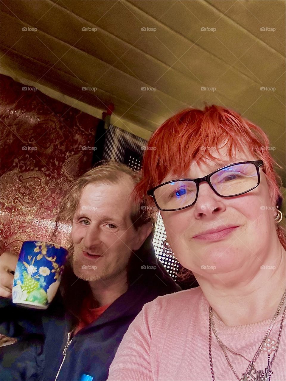 This is me, “Petra Schiller” a.k.a. “Maxine Firefox” a.k.a. „Maximiliane Feuerfuchs“ and my partner „Timothy Trespas“ aboard „Salvation“, the „28 ft 1969 Luhrs“ cabin cruiser that we call home. Don’t call late for dinner!!! 2024. Hypnotic Productions