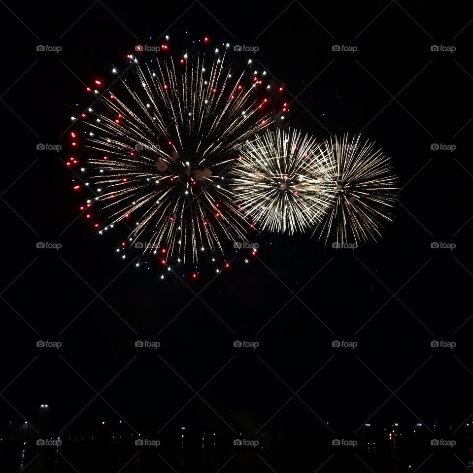 Round of fireworks 