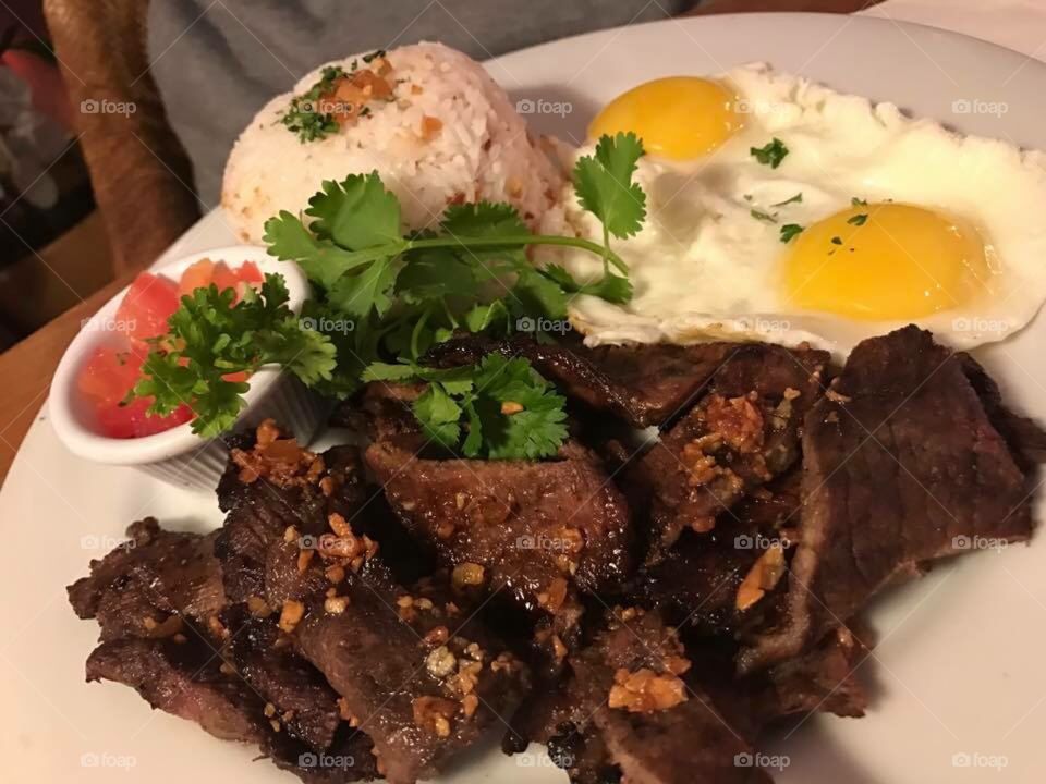 Tapa w/ garlic rice & sunny-side eggs