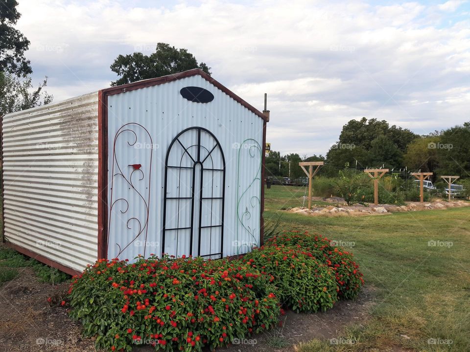 Wise Acres Organic Farm. Barn