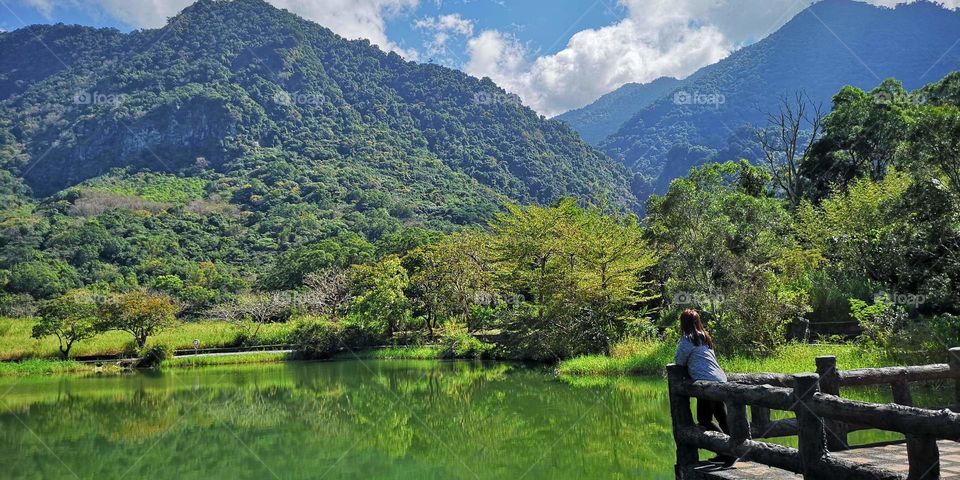 feel free to relax in lake with a stunning eye refreshing mountain