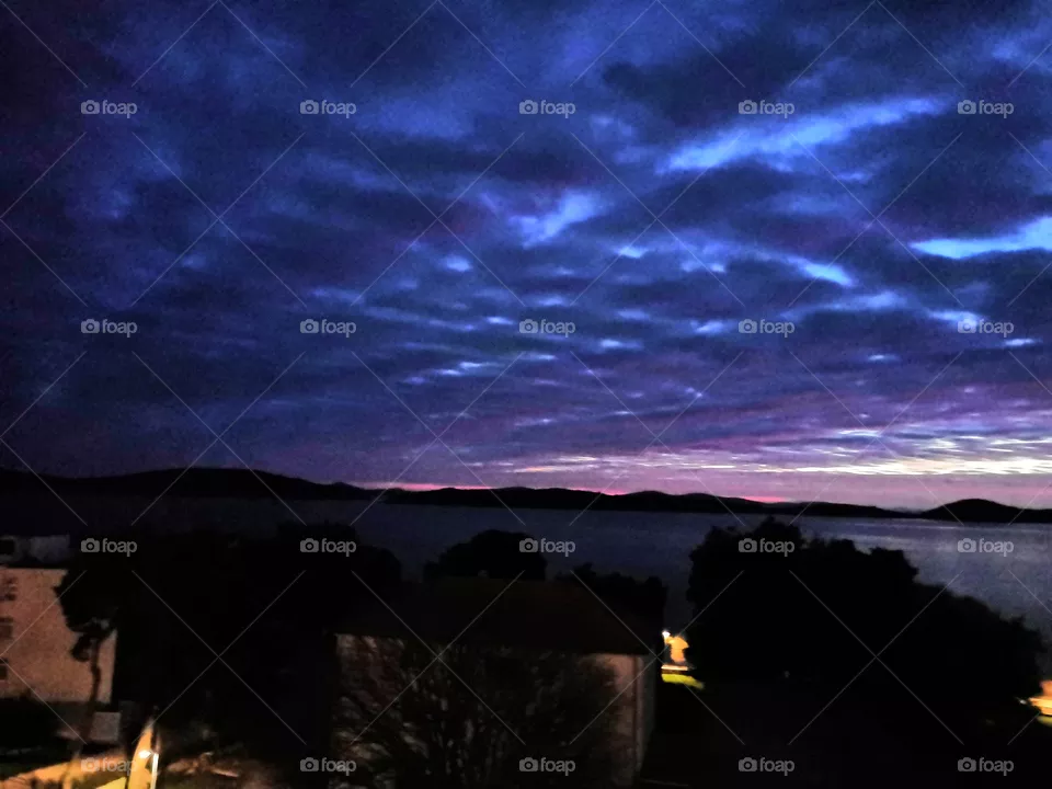 🌌