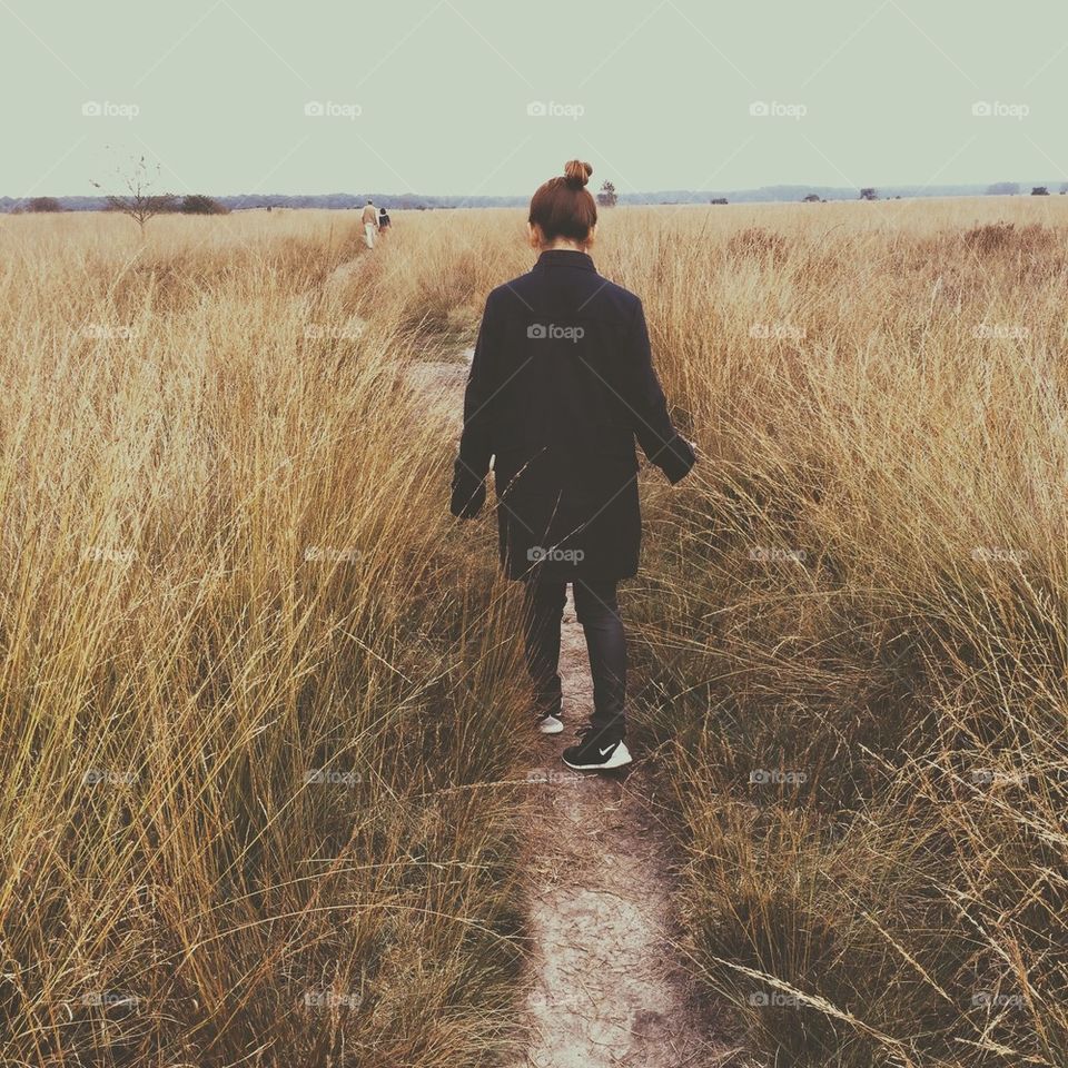 Girl in Dutch field