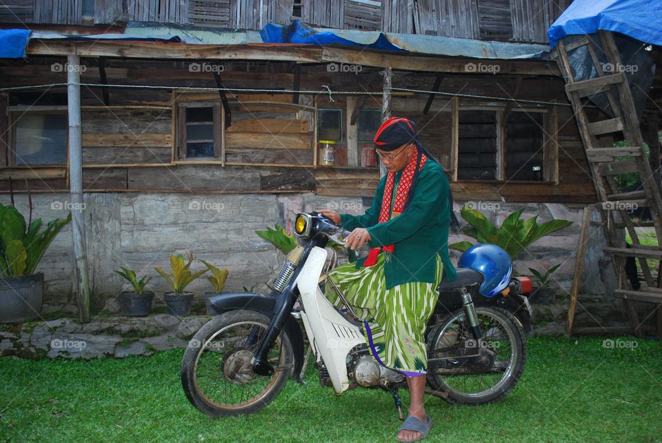 An old motorbike with a million stories