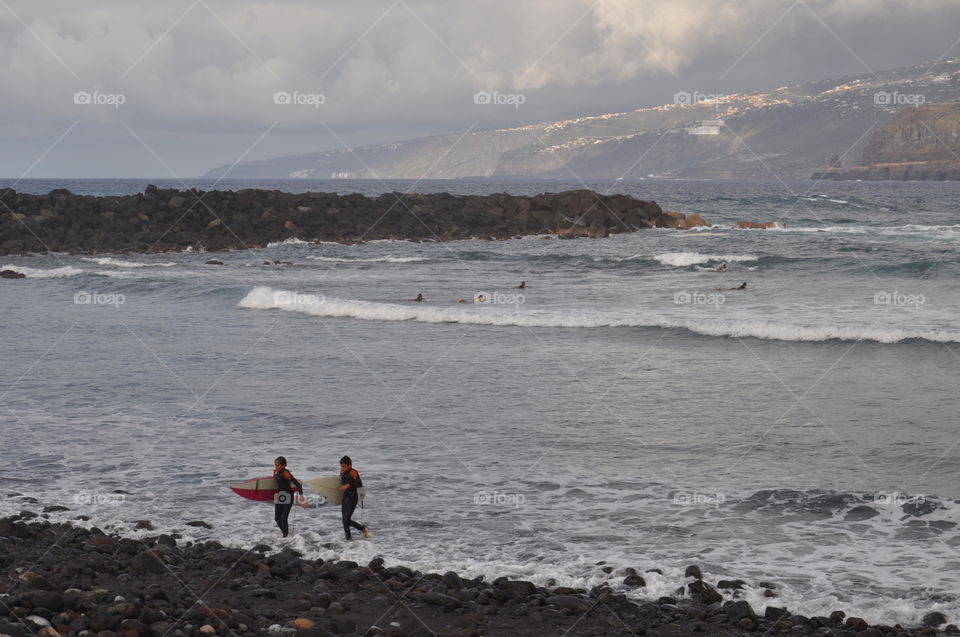 Surfers 