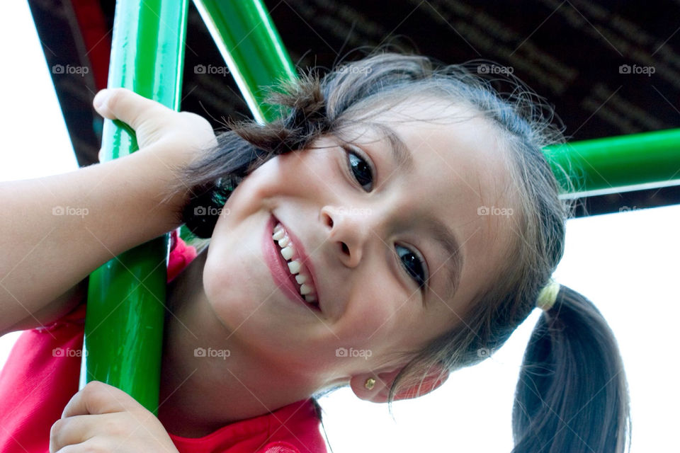 girl happy young close by ventanamedia