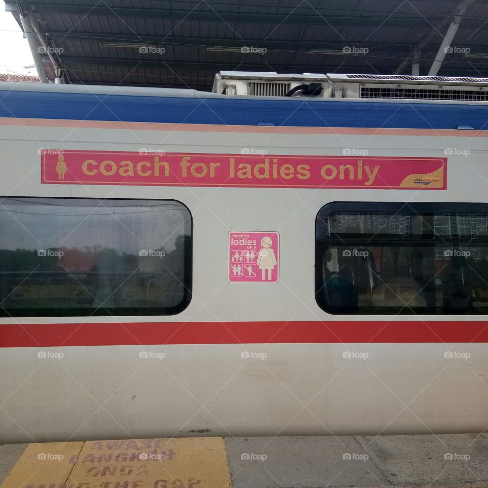 Commuting Series : Public transportation