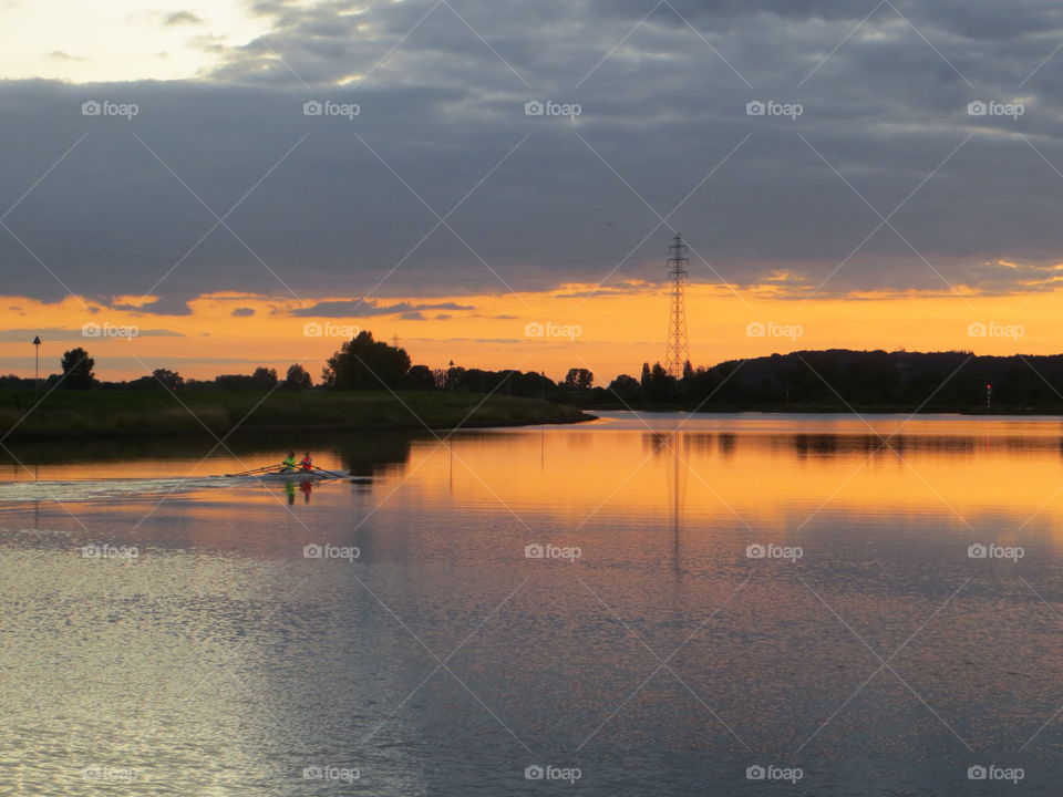 The Big Splash. Sun setting Spot: oxygen