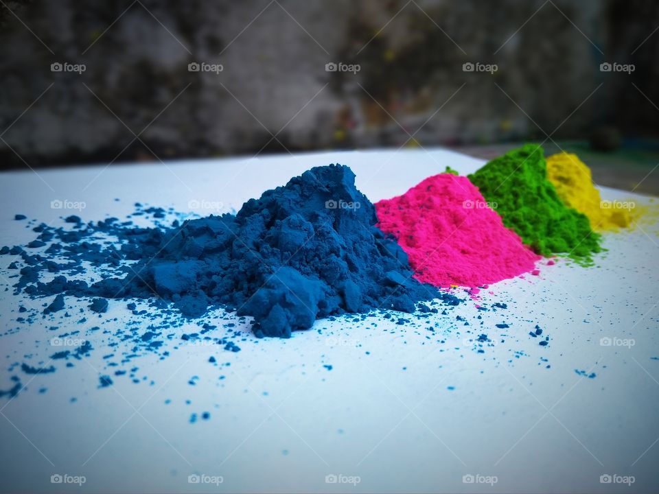 trying to capture the colour of happiness