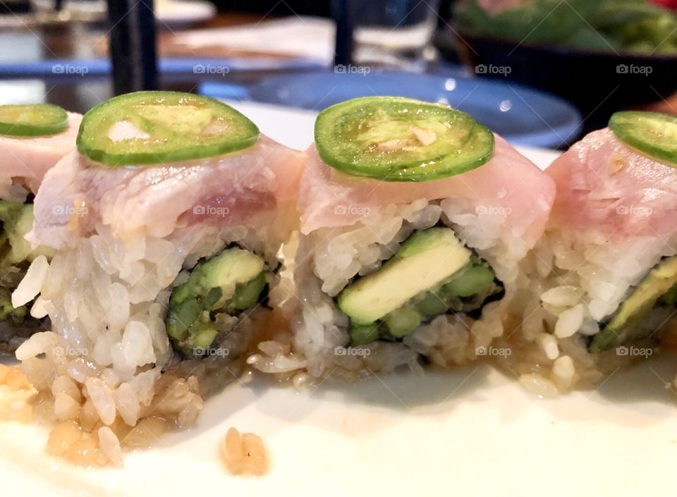 Tuna Asparagus Avocado Roll