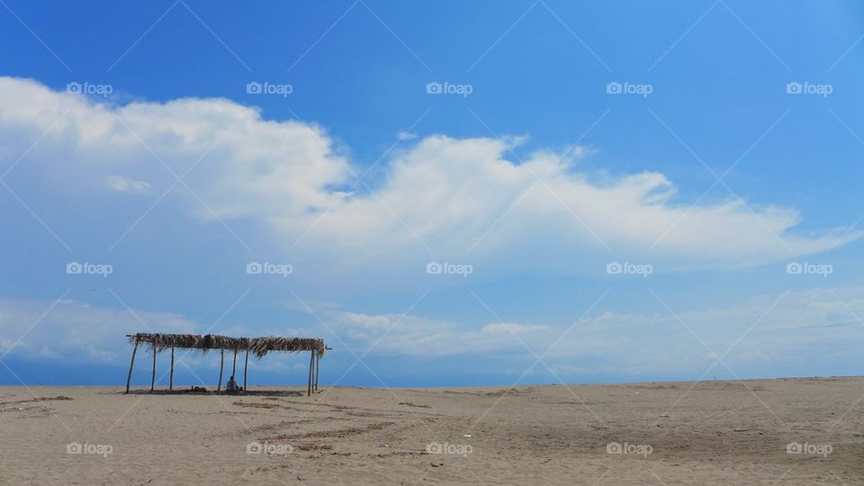 Isolated beach hut