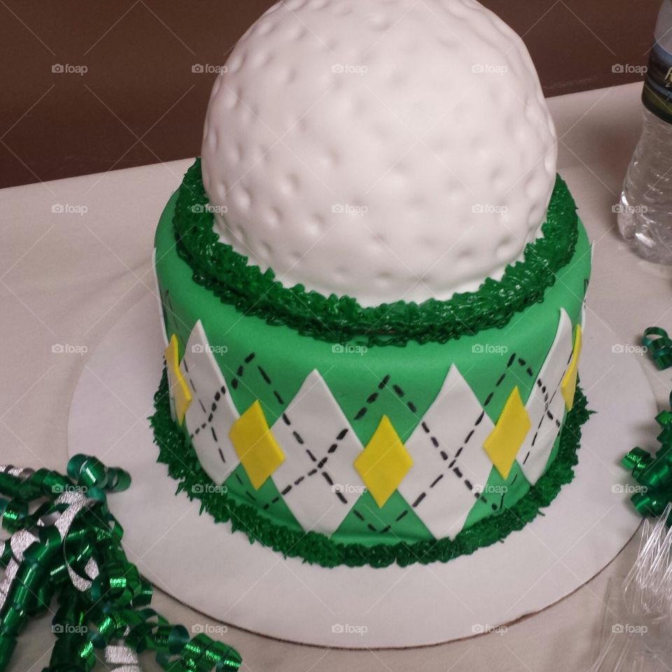 Amazing Cakes - golf theme wedding shower