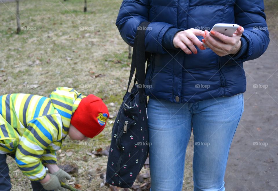 Man, People, Woman, Outdoors, Child