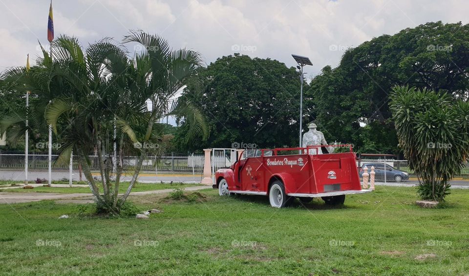 old fire truck, tourist attraction Aragua Venezuela