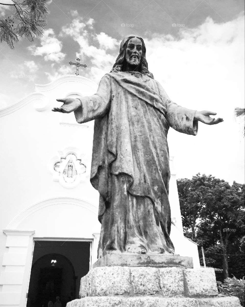 🙏🏻Correndo e Meditando:
"Ó #SagradoCoração de #Jesus, abençoe-nos. #Amém."
⛪
#Fé #Santidade #Catolicismo #JesusCristo #MãeDeDeus #Maria #NossaSenhora #PorUmMundoDePaz #Peace #Tolerância #Fraternidade