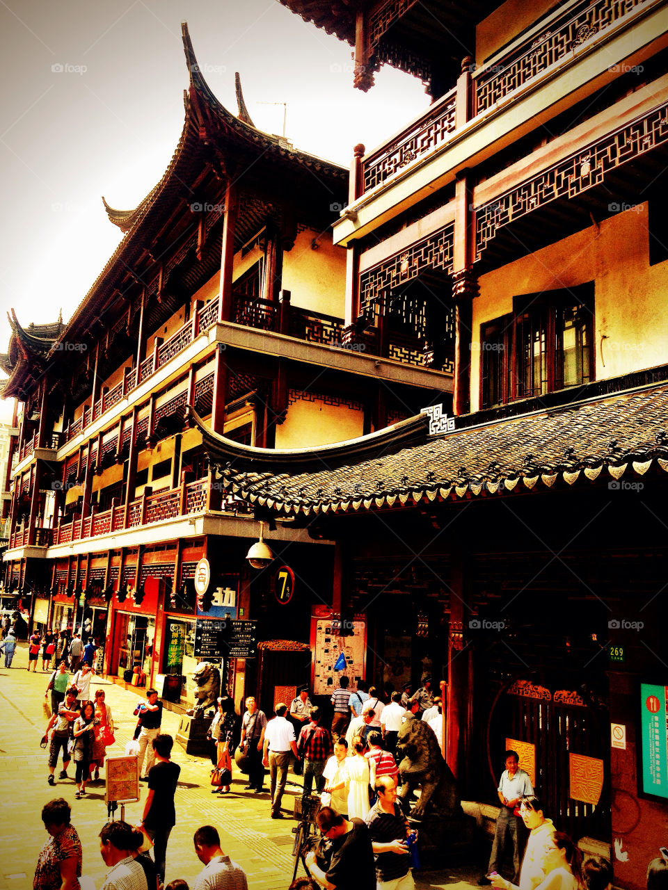 china asia shanghai temple by balzinho