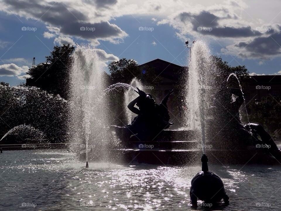 Logan Square fountain 
