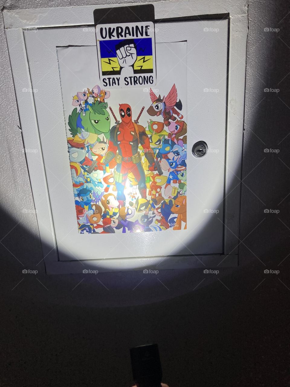 stay strong even with lights out 